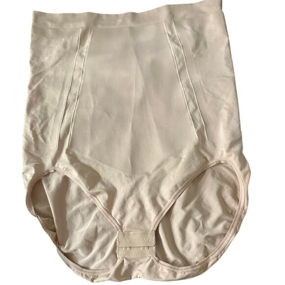 SPANXsculpt™ OnCore High-Waisted Brief - 1X - NWOT - Picture 4 of 9